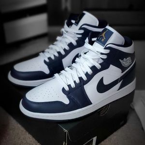 Meet your Posher, George